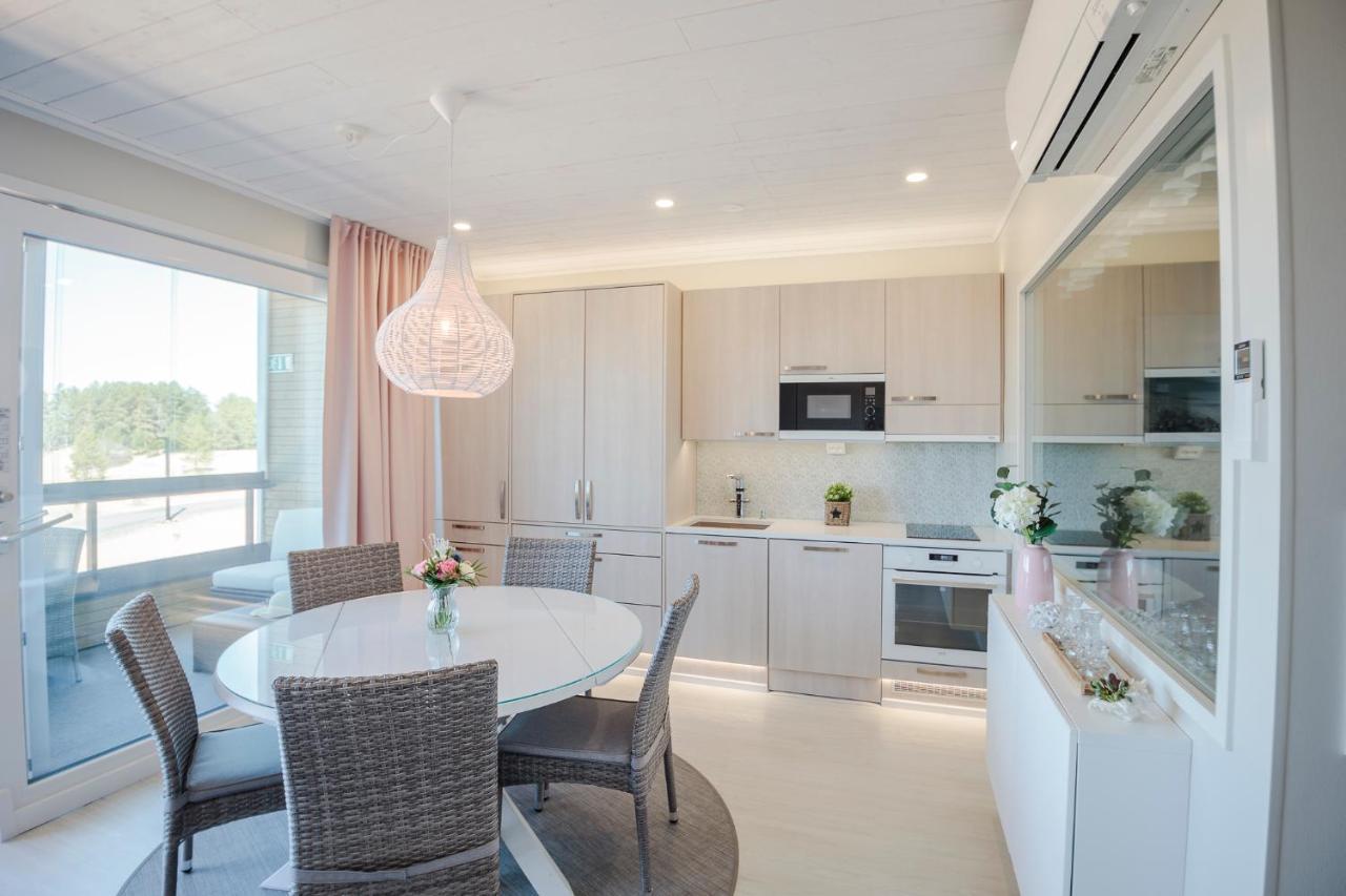 Aurinkoranta Apartments By Hiekka Booking カラヨキ エクステリア 写真